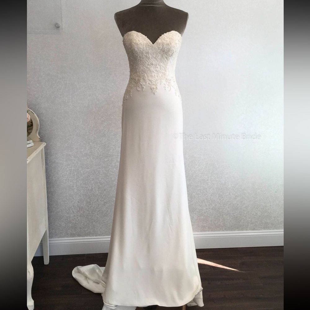 Justin Alexander Ivory Wedding Dress